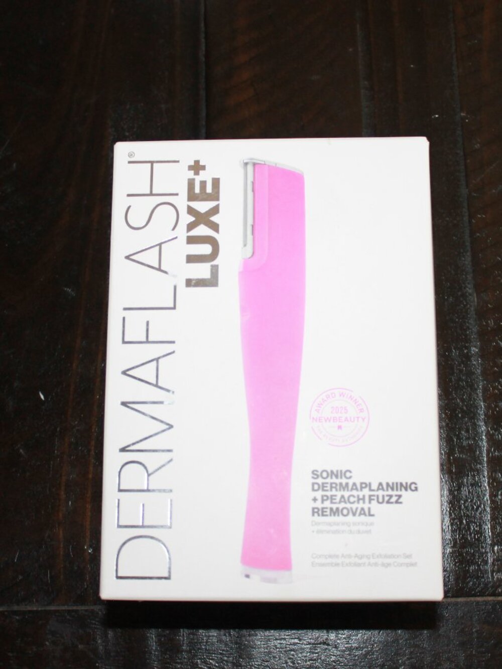 DERMAFLASH LUXE+ Advanced Sonic Dermaplaning Device